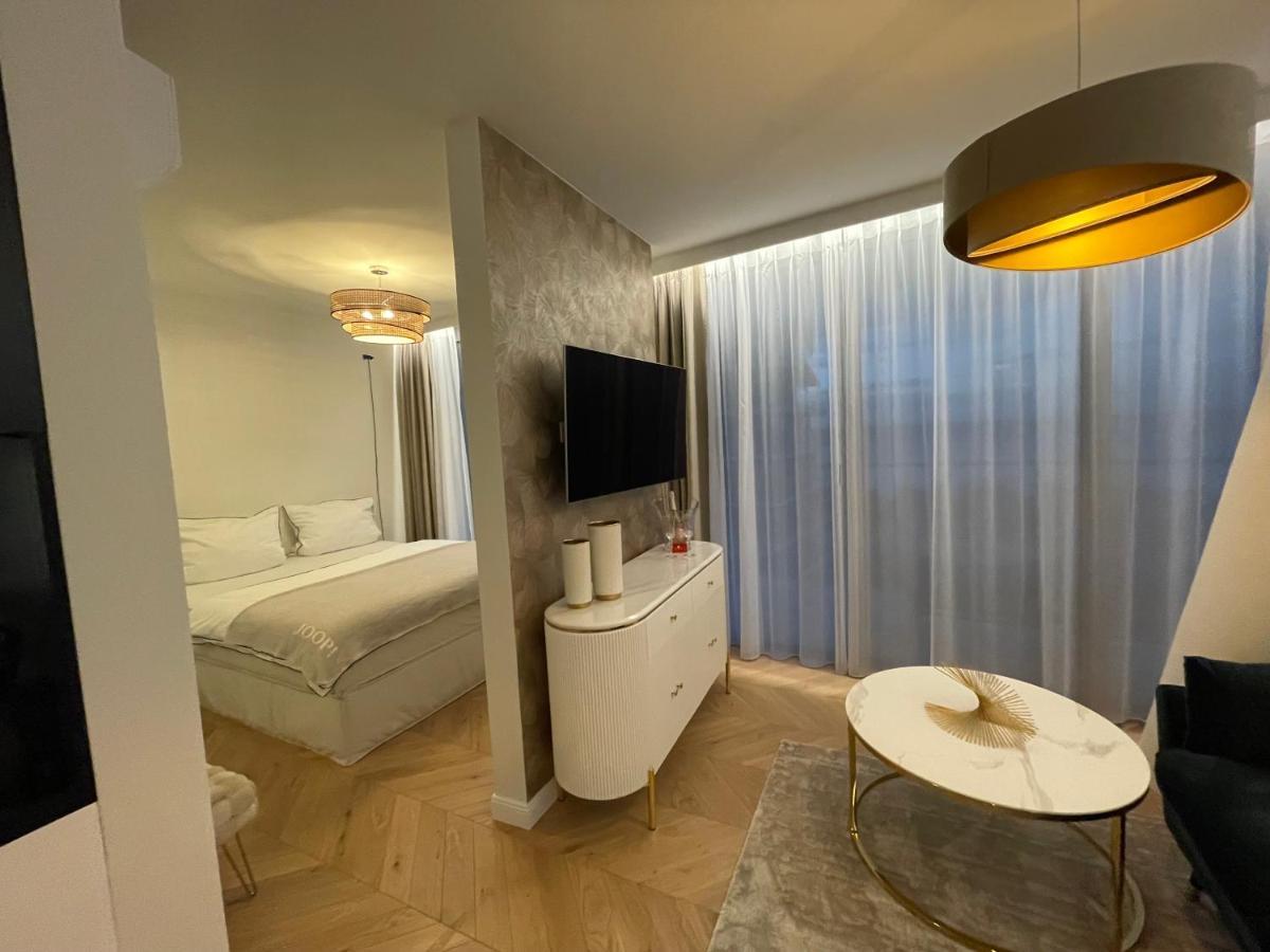 Wave Apartment Tyballtic 7Th Floor With Two Bedrooms And Sea View! Miedzyzdroje Dış mekan fotoğraf
