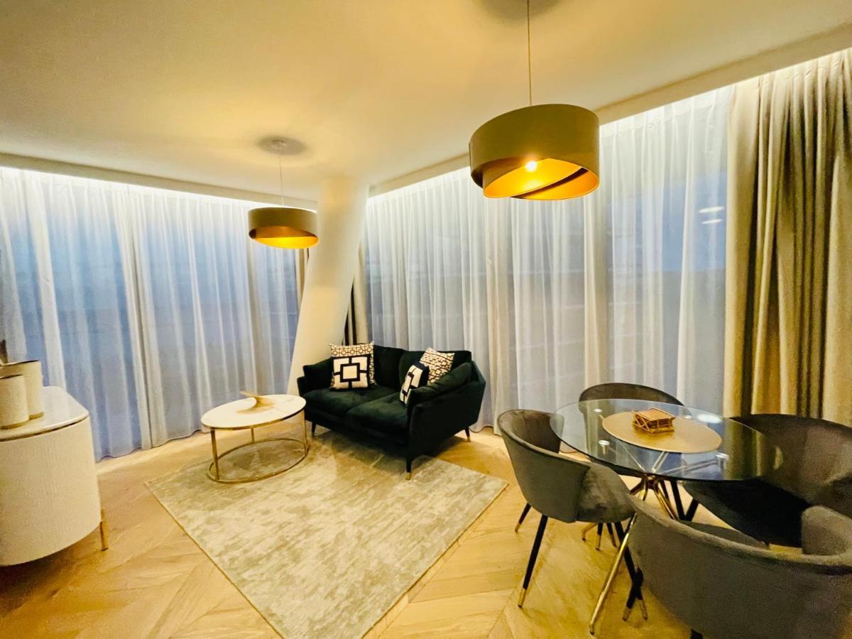 Wave Apartment Tyballtic 7Th Floor With Two Bedrooms And Sea View! Miedzyzdroje Dış mekan fotoğraf